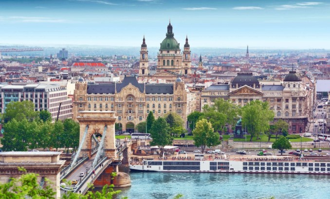  Єврокомісія провела перші зустрічі з майбутнім прем’єром Угорщини